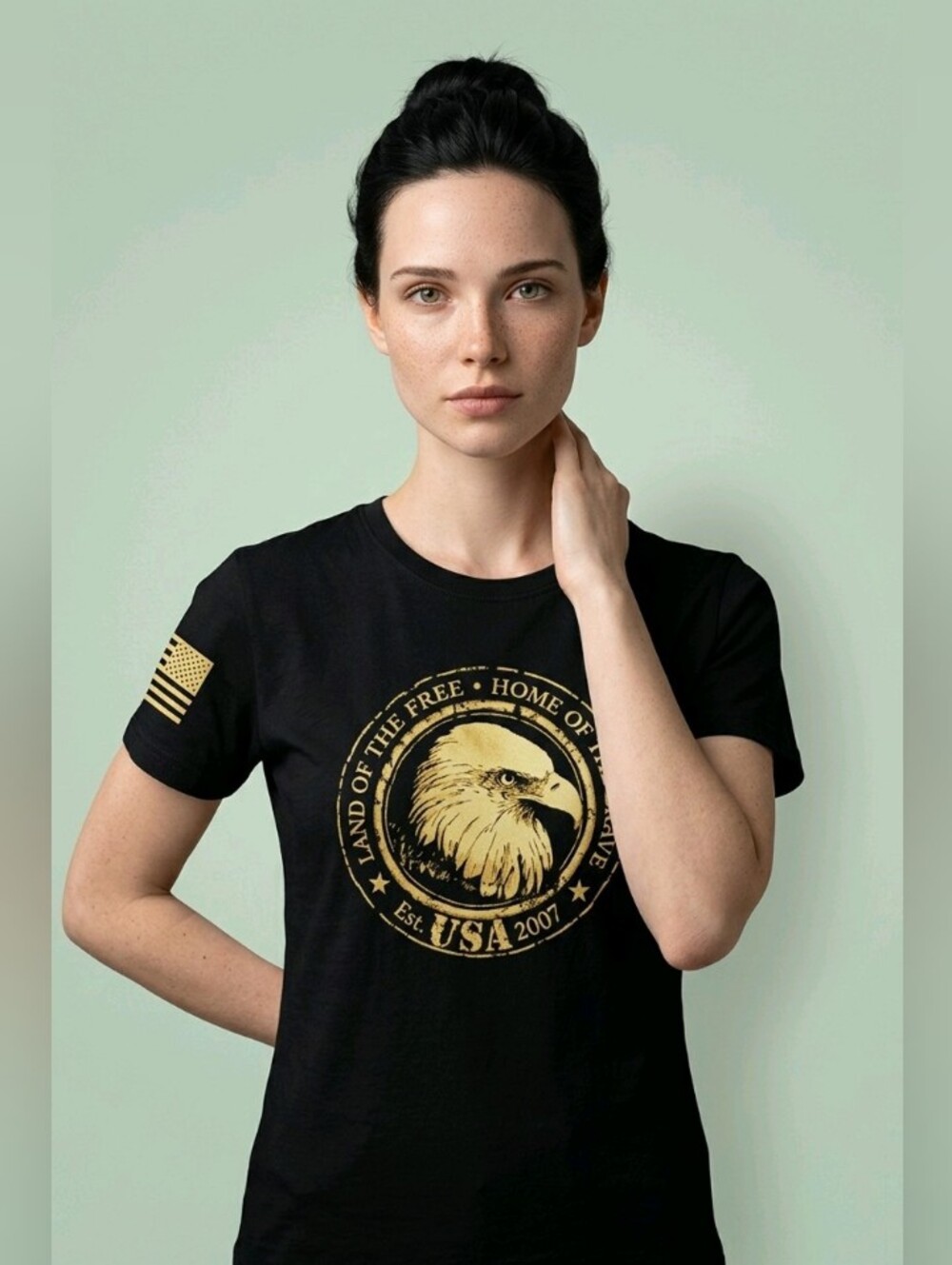 𝙐𝙎𝘼 𝙀𝙖𝙜𝙡𝙚 𝙂𝙧𝙖𝙥𝙝𝙞𝙘 𝘾𝙧𝙚𝙬𝙣𝙚𝙘𝙠 𝙏𝙚𝙚 - Picture 2 of 5